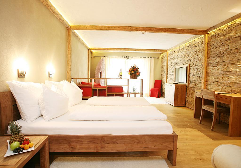 Rosis Sonnbergstuben Hotel คิทซ์บือห์ ห้อง รูปภาพ